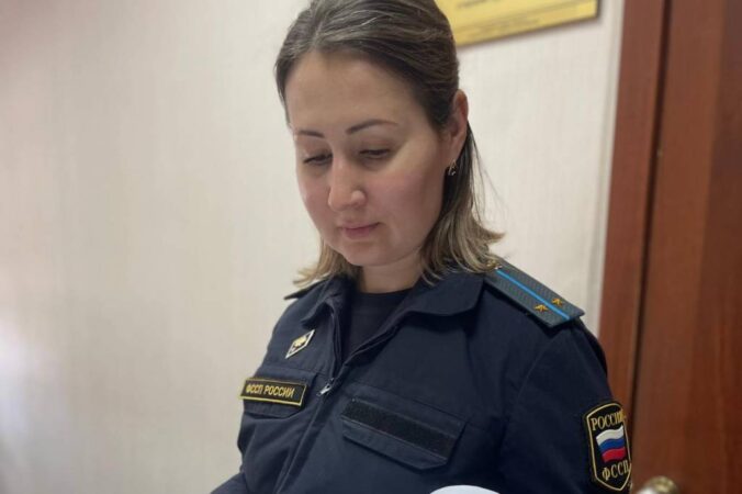 Сибиряк погасил долг по алиментам после ареста дорогого автомобиля