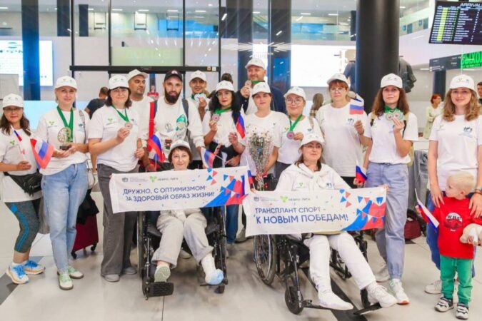 Новосибирцы с чужими почками и печенью привезли из Казани 12 медалей