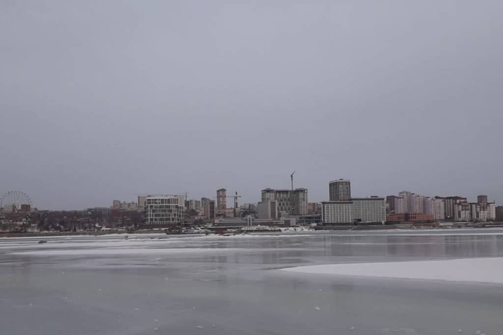 В начале короткой рабочей недели в Новосибирске резко похолодает