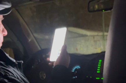 Украинские мошенники подбивали новосибирца на совершение теракта