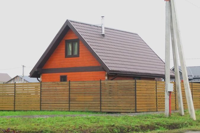 В Новосибирске суд запретил использовать под гостиницу дачный дом