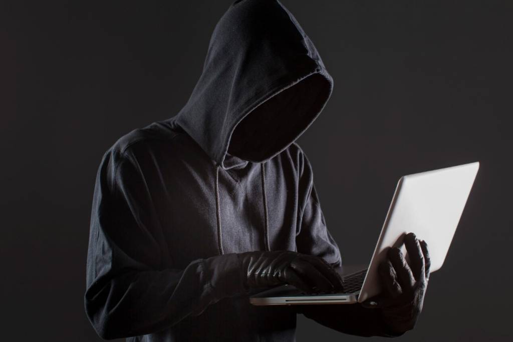 Мошенники обманывают новосибирцев с использованием платформы «Сферум»