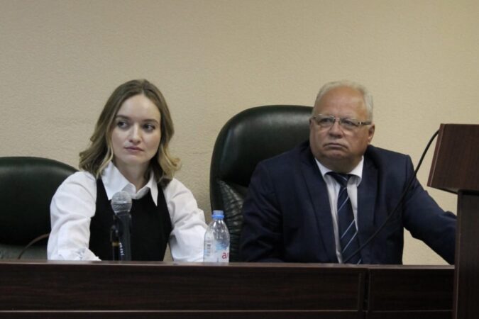 Экс-глава Центрального округа Новосибирска взыскал с Минфина расходы на адвоката