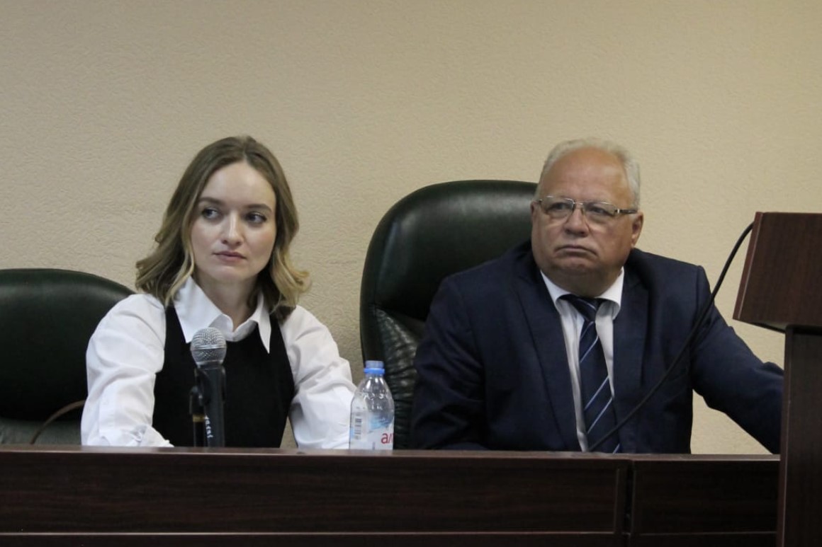 Экс-глава Центрального округа Новосибирска взыскал с Минфина расходы на адвоката