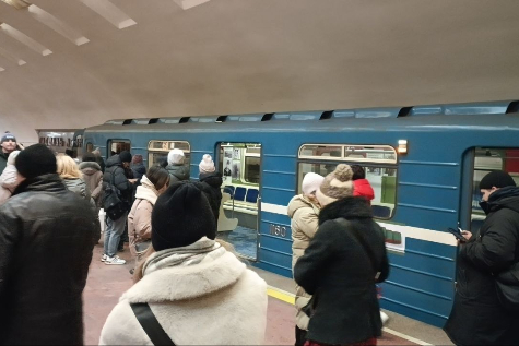 В Новосибирском метро ребенок упал на рельсы
