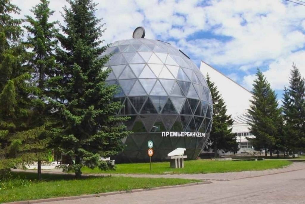 Судьбу ресторана «Шарик» в центре Новосибирска решит экспертиза