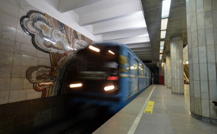 В новосибирском метрополитене опровергли информацию о смене дикторов