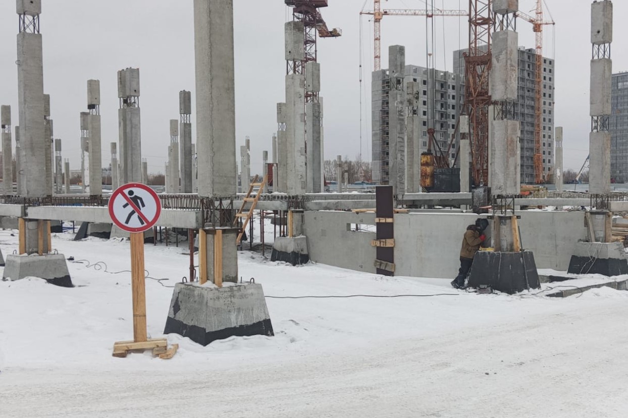 Новосибирские власти взыскали 115 млн со строителей концессионных школ