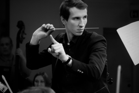 Новосибирский дирижер возглавил оркестр БСО им. П. И. Чайковского