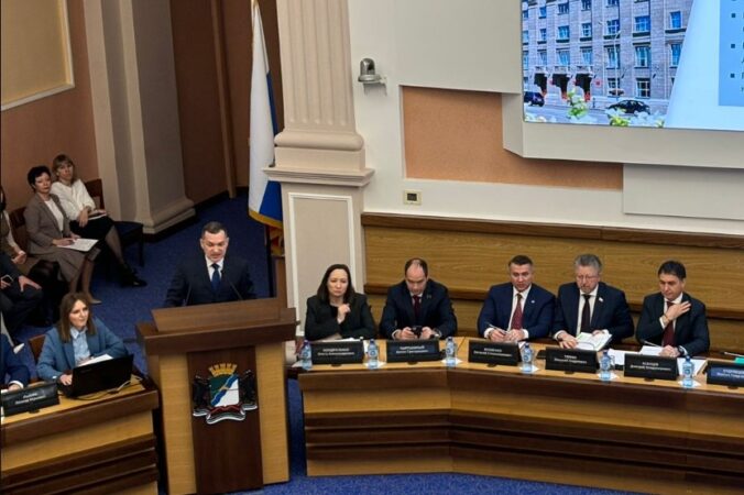 Мэр Кудрявцев отчитался перед Горсоветом Новосибирска по итогам 2024 года