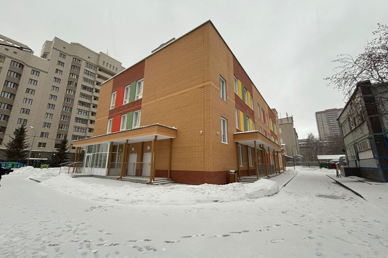 В Новосибирске назвали самые переполненные детские сады